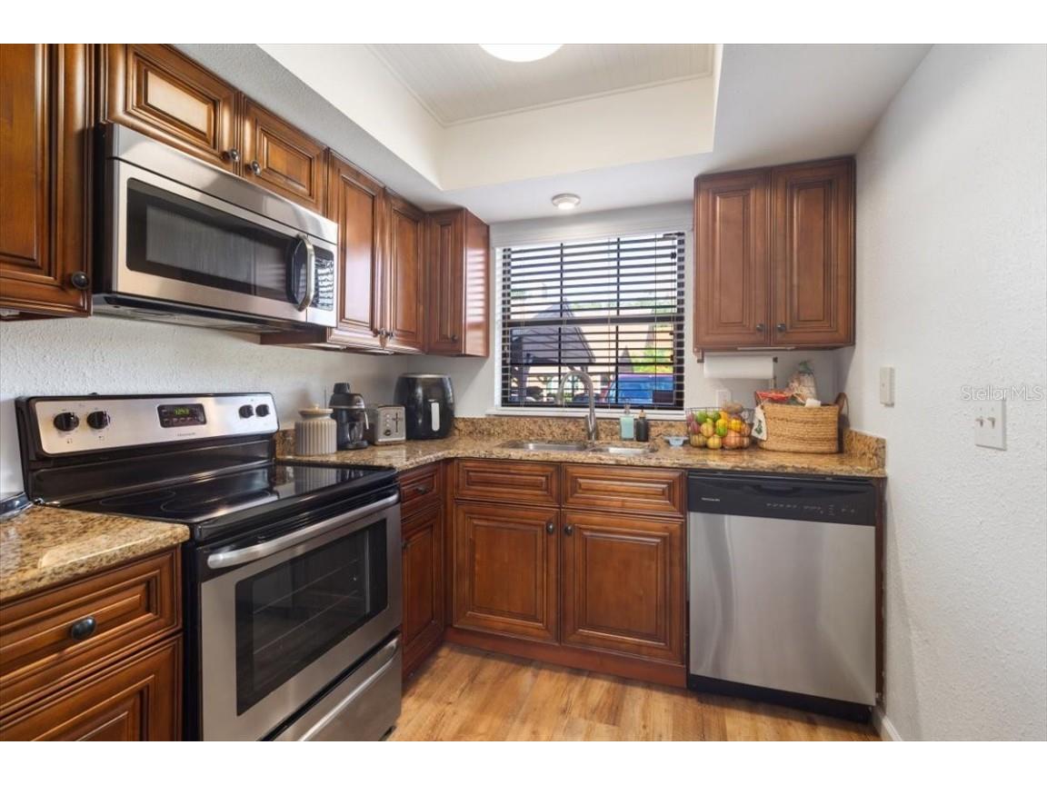 5322 Bradbury Court Tampa FL 33624 TB8452720 image6