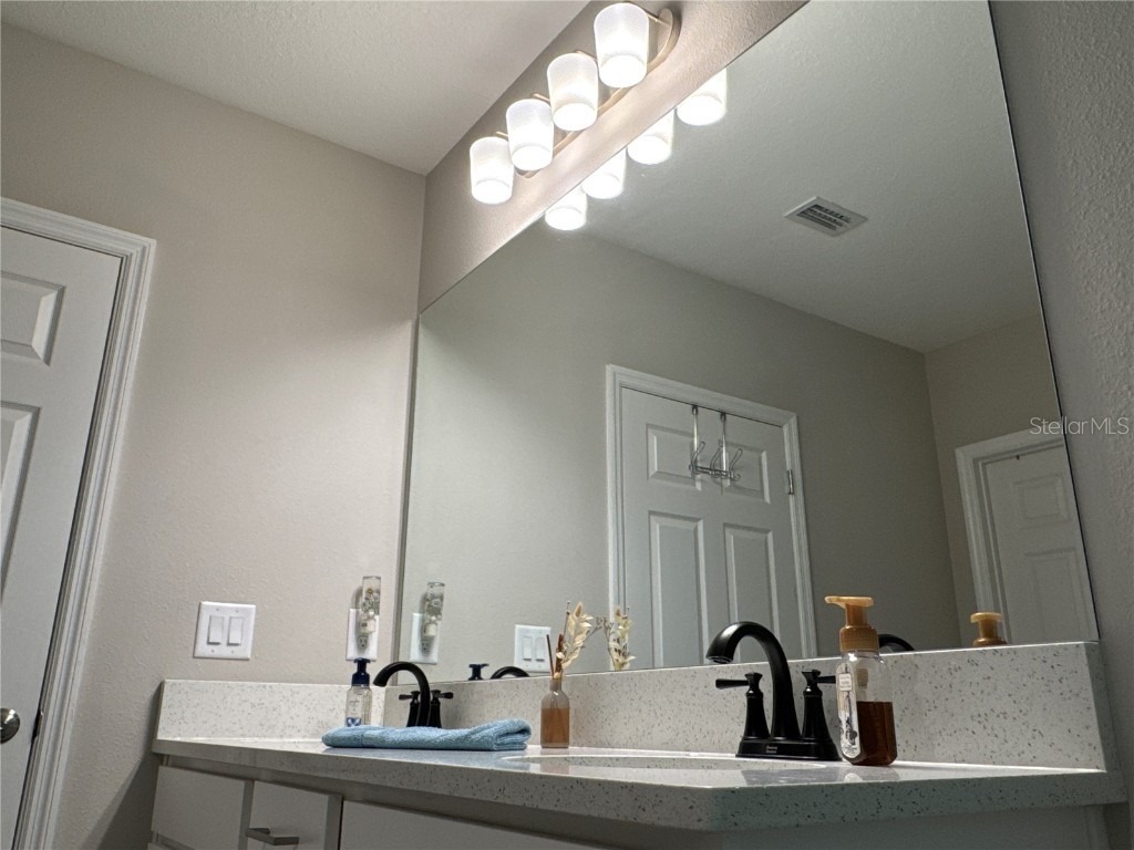 5322 Senza Trail Palmetto FL 34221 TB8451962 image24