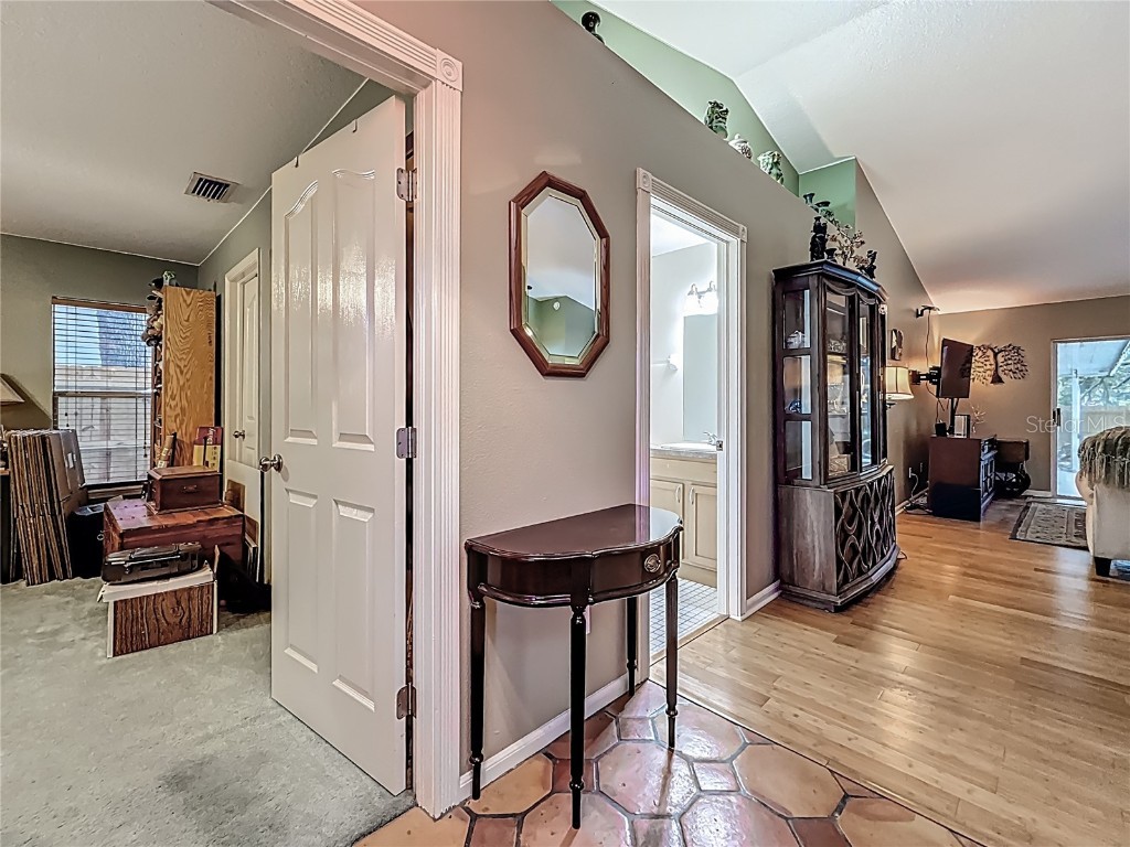 5323 73rd Street N Saint Petersburg FL 33709 TB8396625 image12