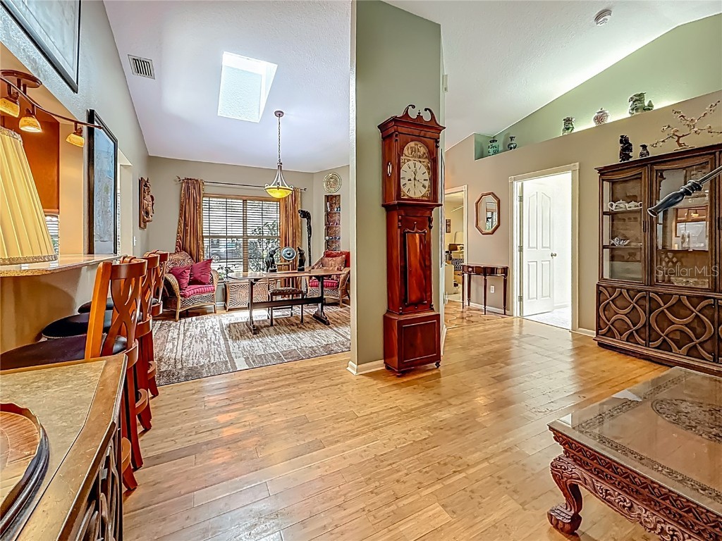 5323 73rd Street N Saint Petersburg FL 33709 TB8396625 image24