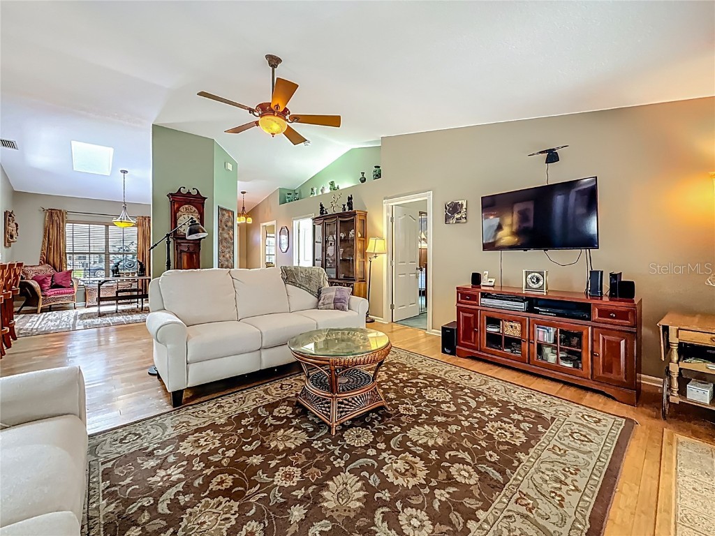 5323 73rd Street N Saint Petersburg FL 33709 TB8396625 image26