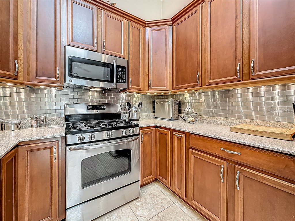 5323 73rd Street N Saint Petersburg FL 33709 TB8396625 image37