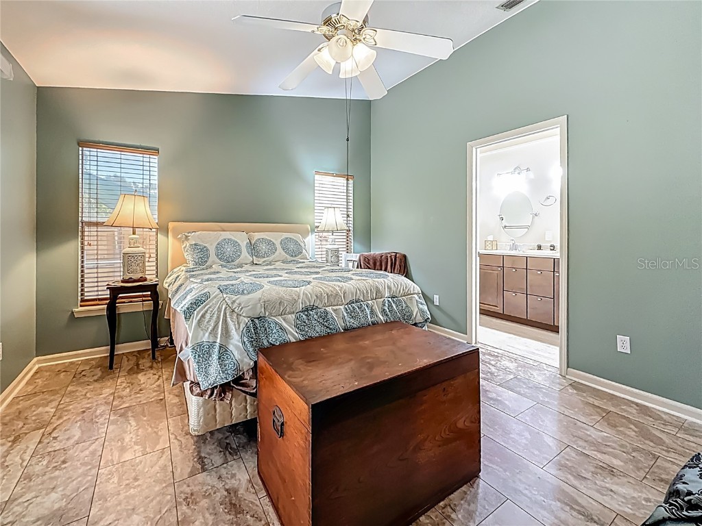 5323 73rd Street N Saint Petersburg FL 33709 TB8396625 image54