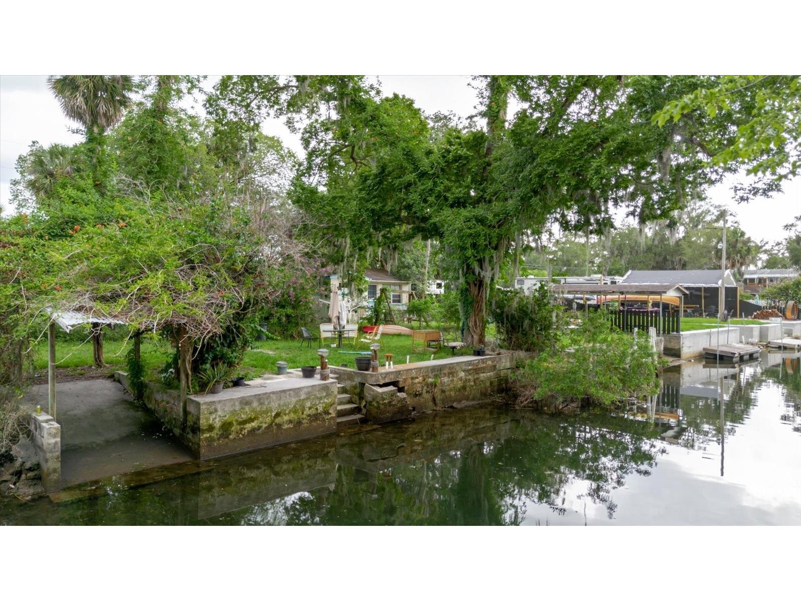 5323 Circle Drive Weeki Wachee FL 34607 TB8513205 image3