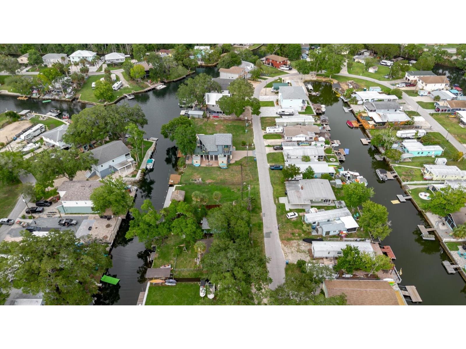 5323 Circle Drive Weeki Wachee FL 34607 TB8513205 image30