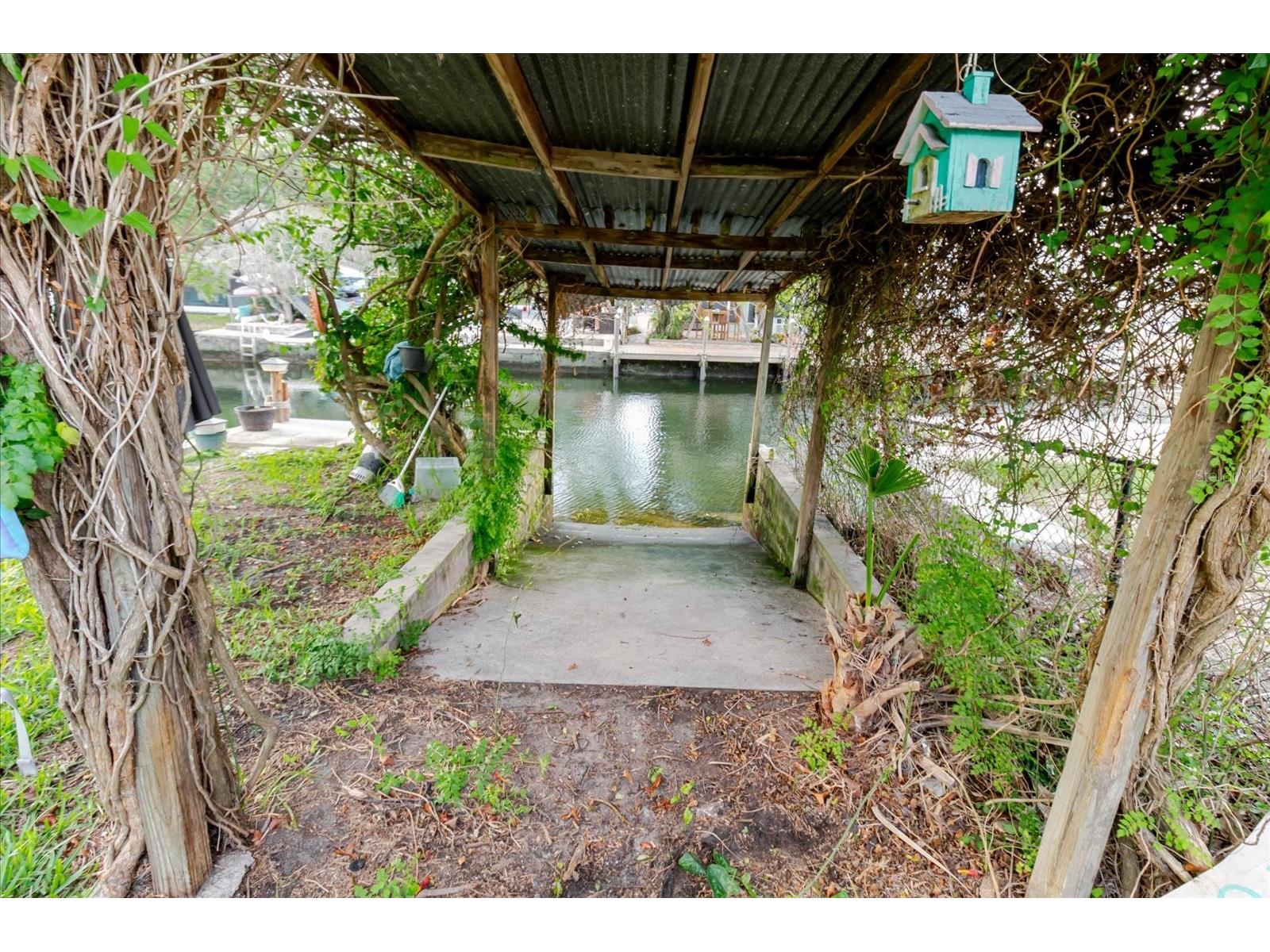 5323 Circle Drive Weeki Wachee FL 34607 TB8513205 image70
