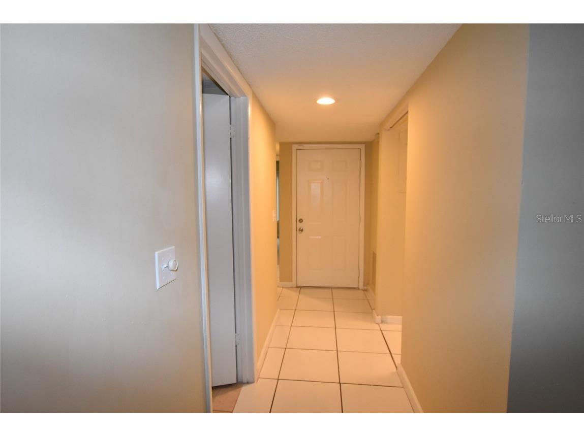 5323 Indian Creek Drive #D Orlando FL 32811 O6342908 image13