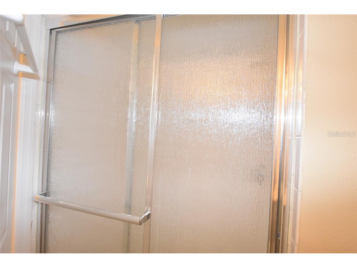 5323 Indian Creek Drive #D Orlando FL 32811 O6342908 image17