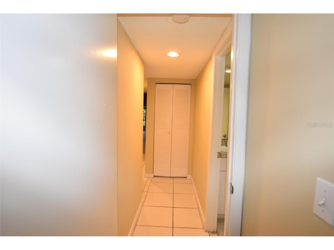 5323 Indian Creek Drive #D Orlando FL 32811 O6342908 image22