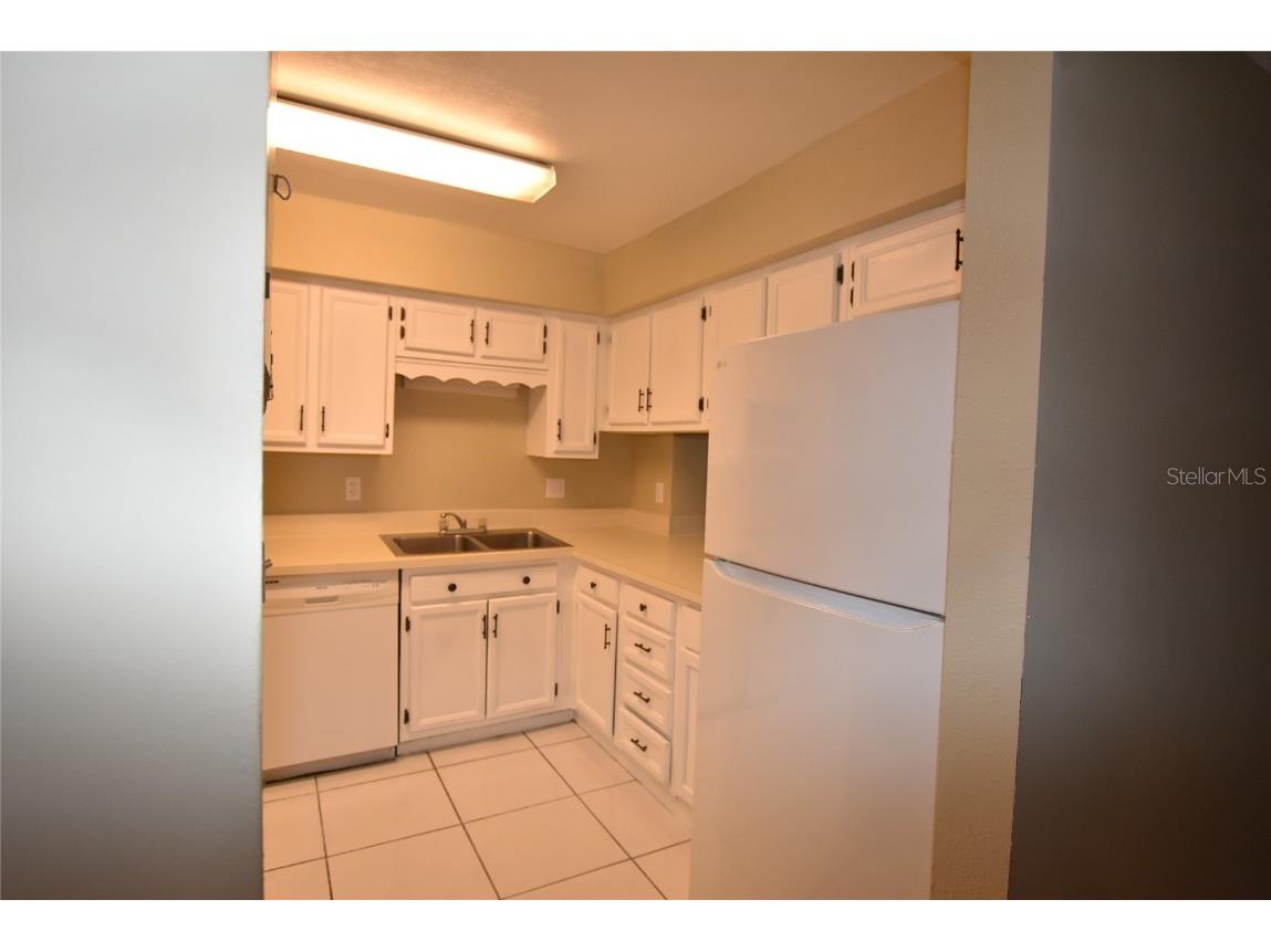 5323 Indian Creek Drive #D Orlando FL 32811 O6342908 image23