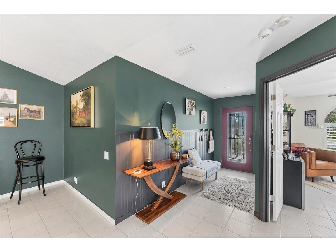 5323 Kelly Drive #3 Sarasota FL 34233 A4660445 image3