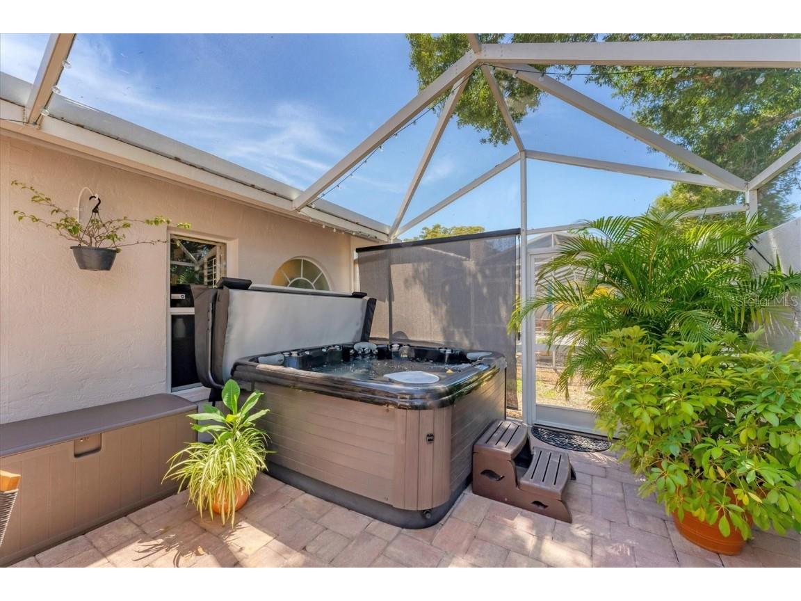 5323 Kelly Drive #3 Sarasota FL 34233 A4660445 image39