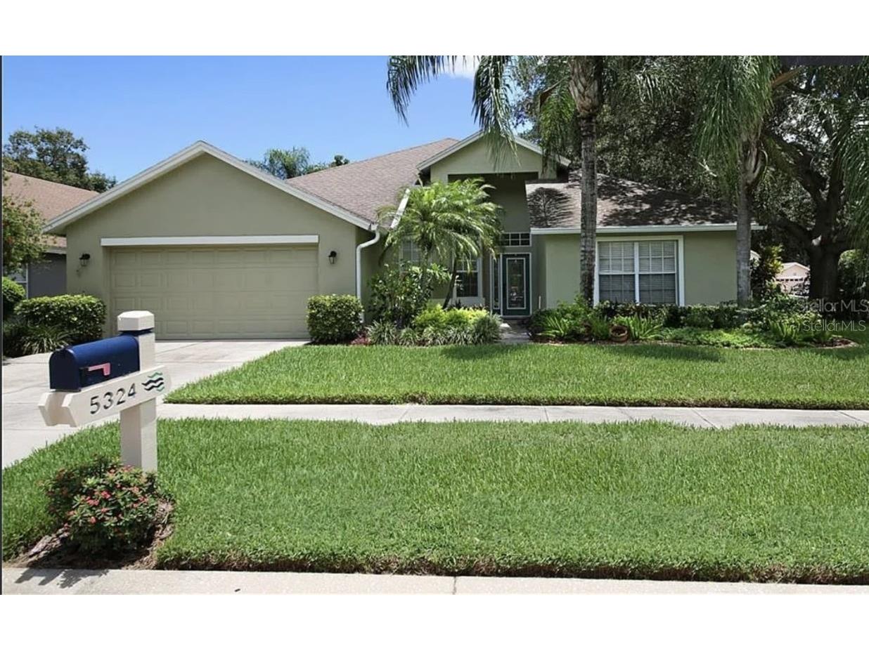 5324 Cottonwood Tree Circle Valrico FL 33596 TB8446562 image1