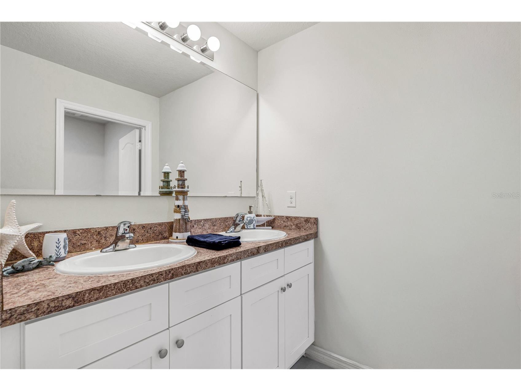 5324 Royal Plantation Boulevard Port Orange FL 32128 V4948620 image35