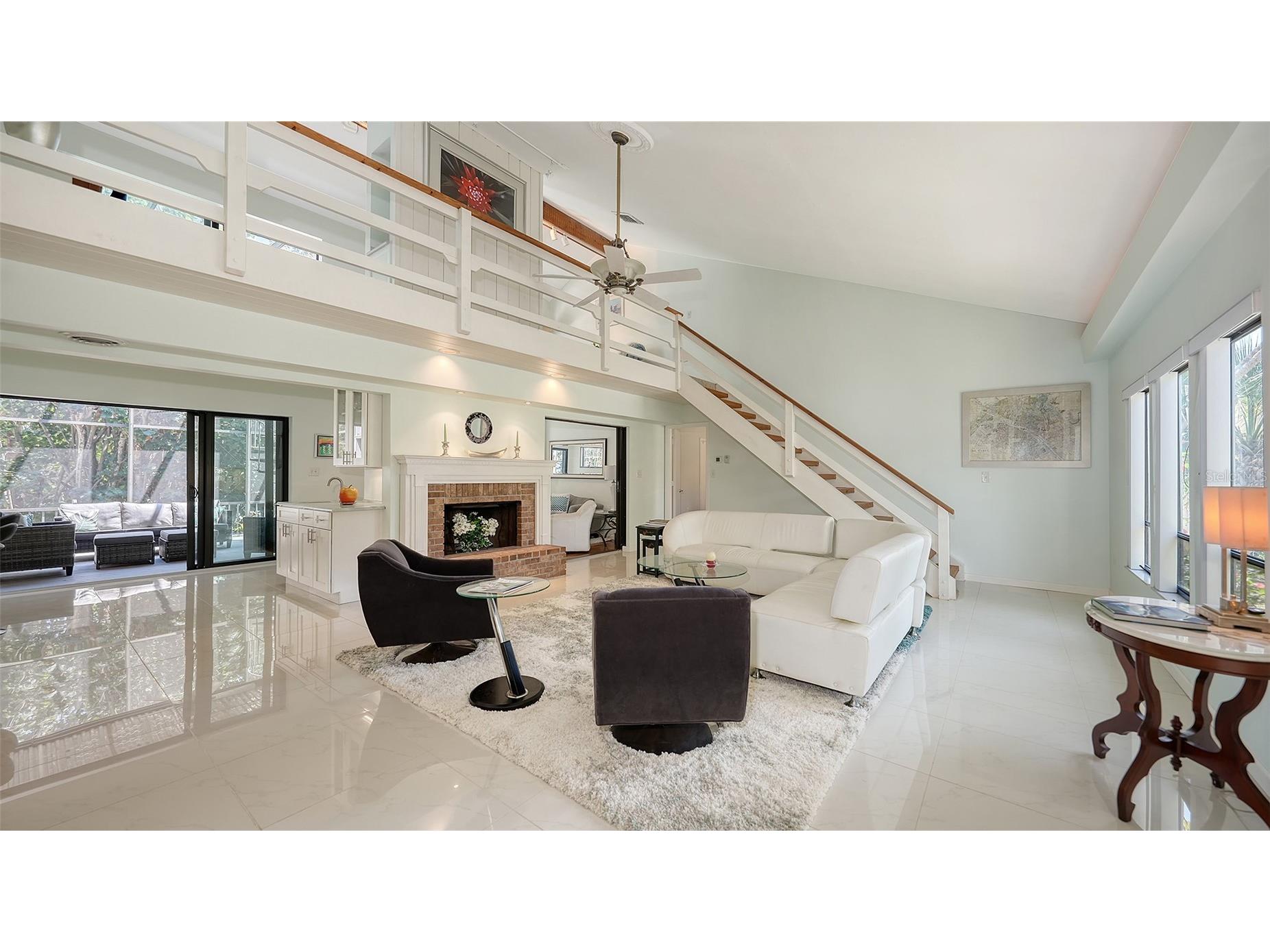 5324 Siesta Court Sarasota FL 34242 A4682581 image13