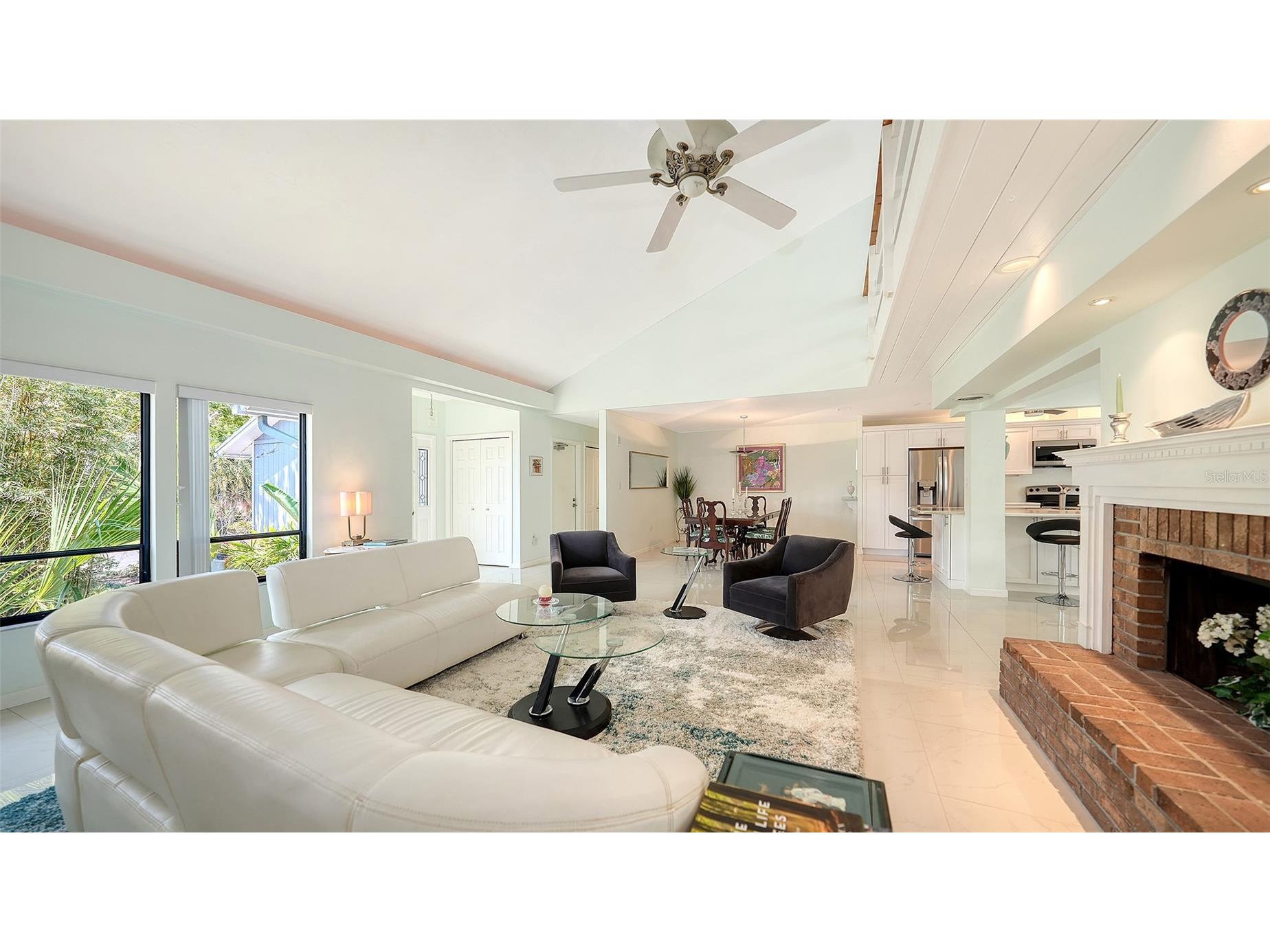 5324 Siesta Court Sarasota FL 34242 A4682581 image14