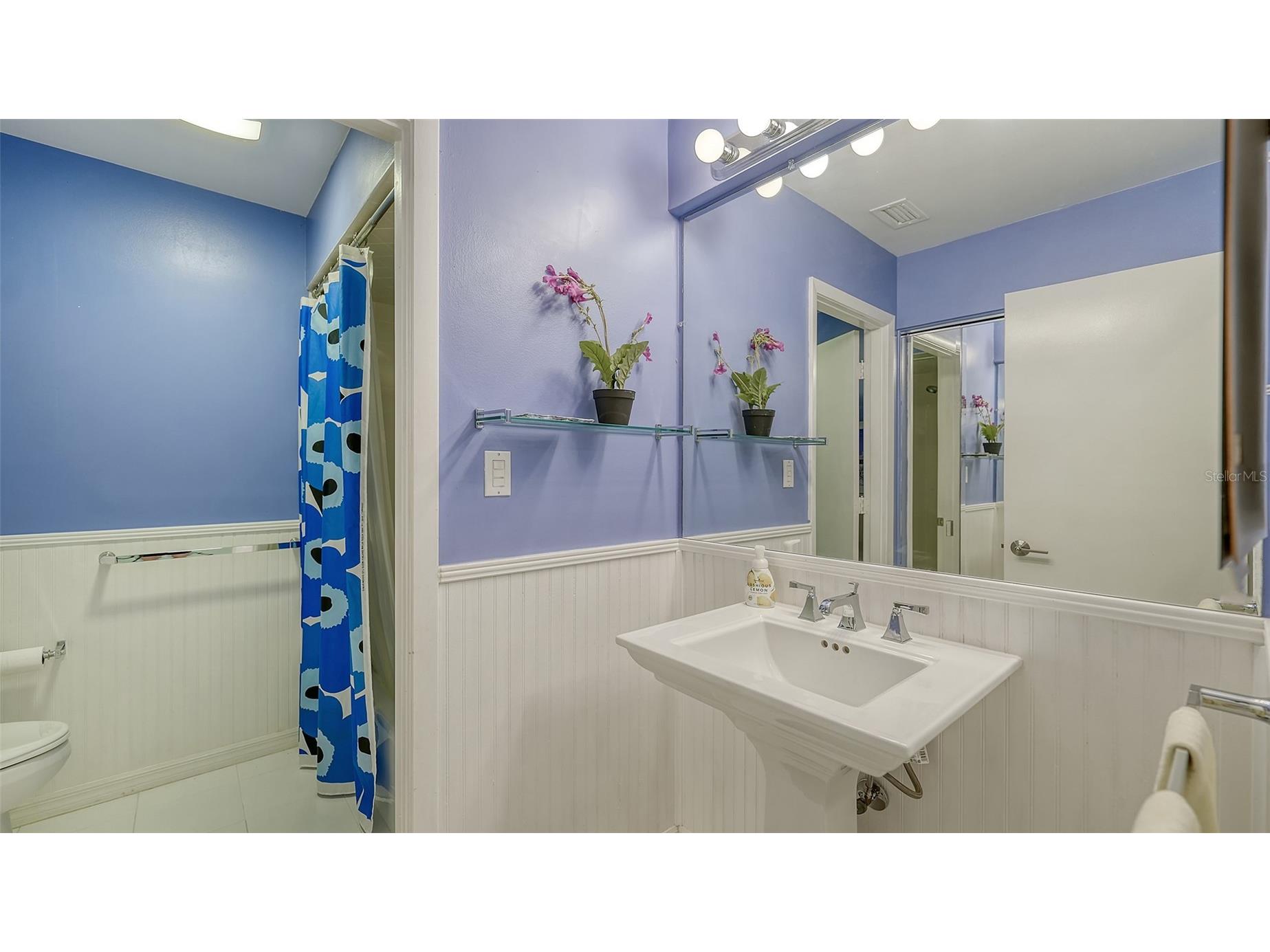 5324 Siesta Court Sarasota FL 34242 A4682581 image38