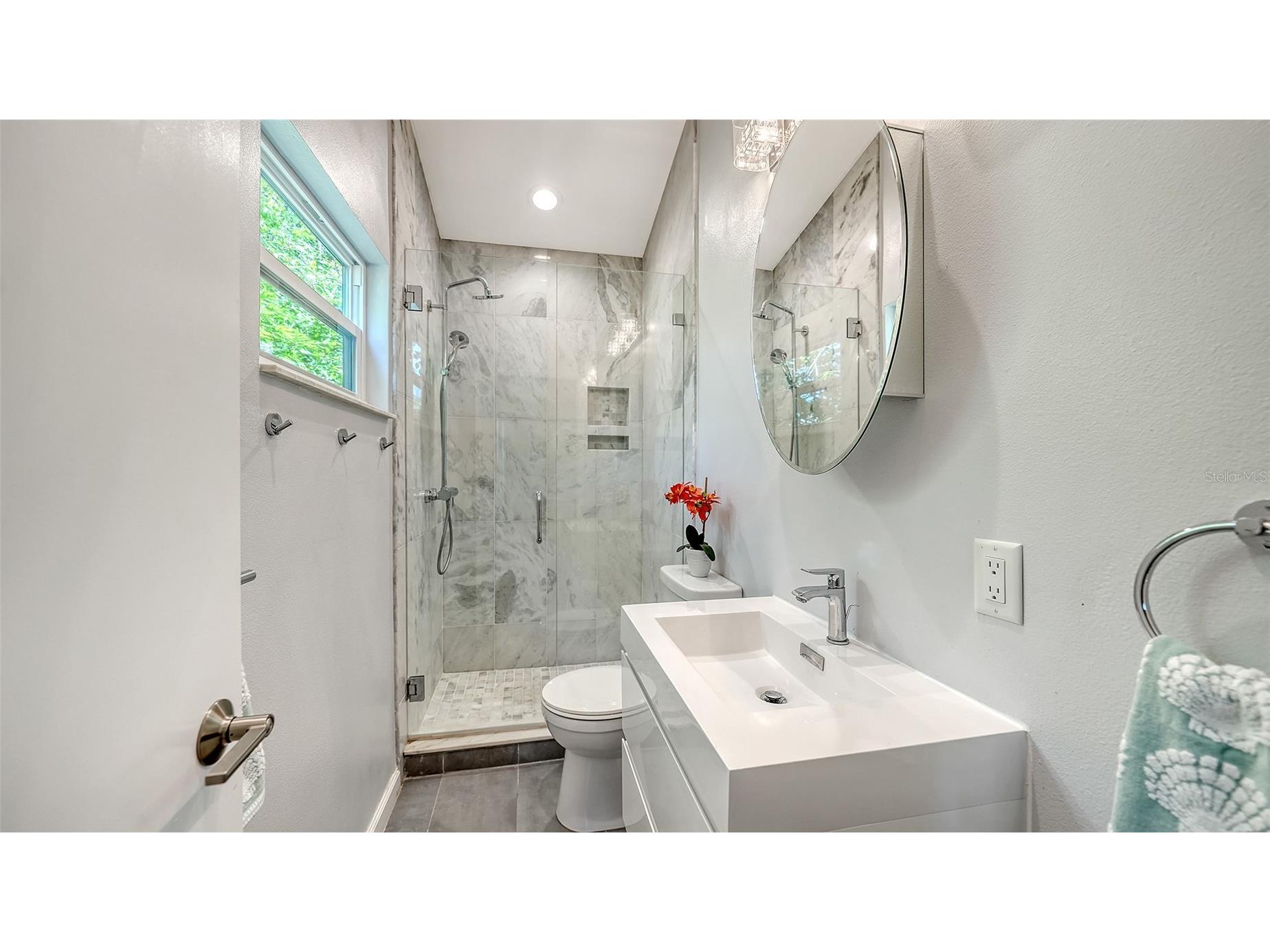 5324 Siesta Court Sarasota FL 34242 A4682581 image41