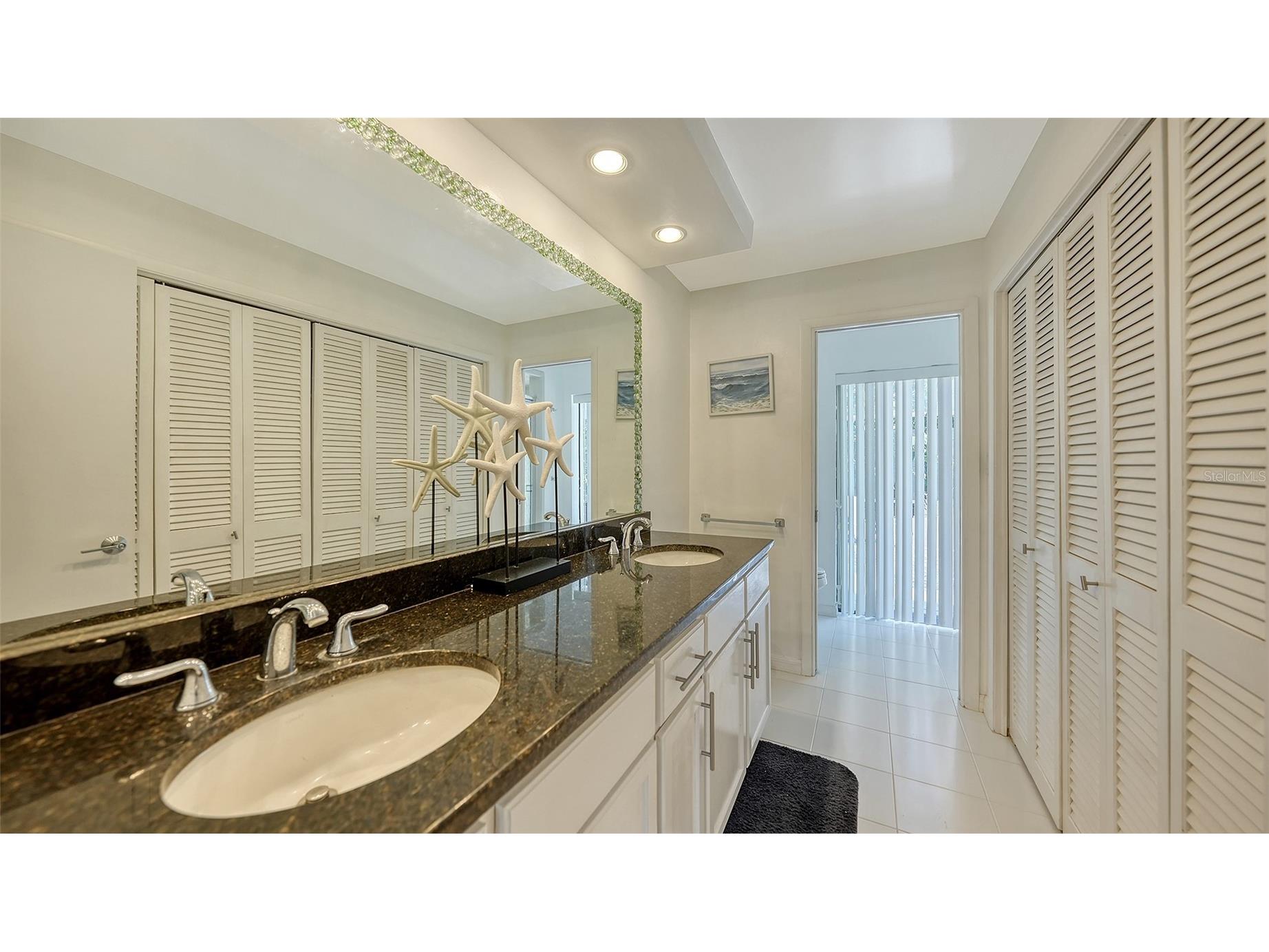 5324 Siesta Court Sarasota FL 34242 A4682581 image45