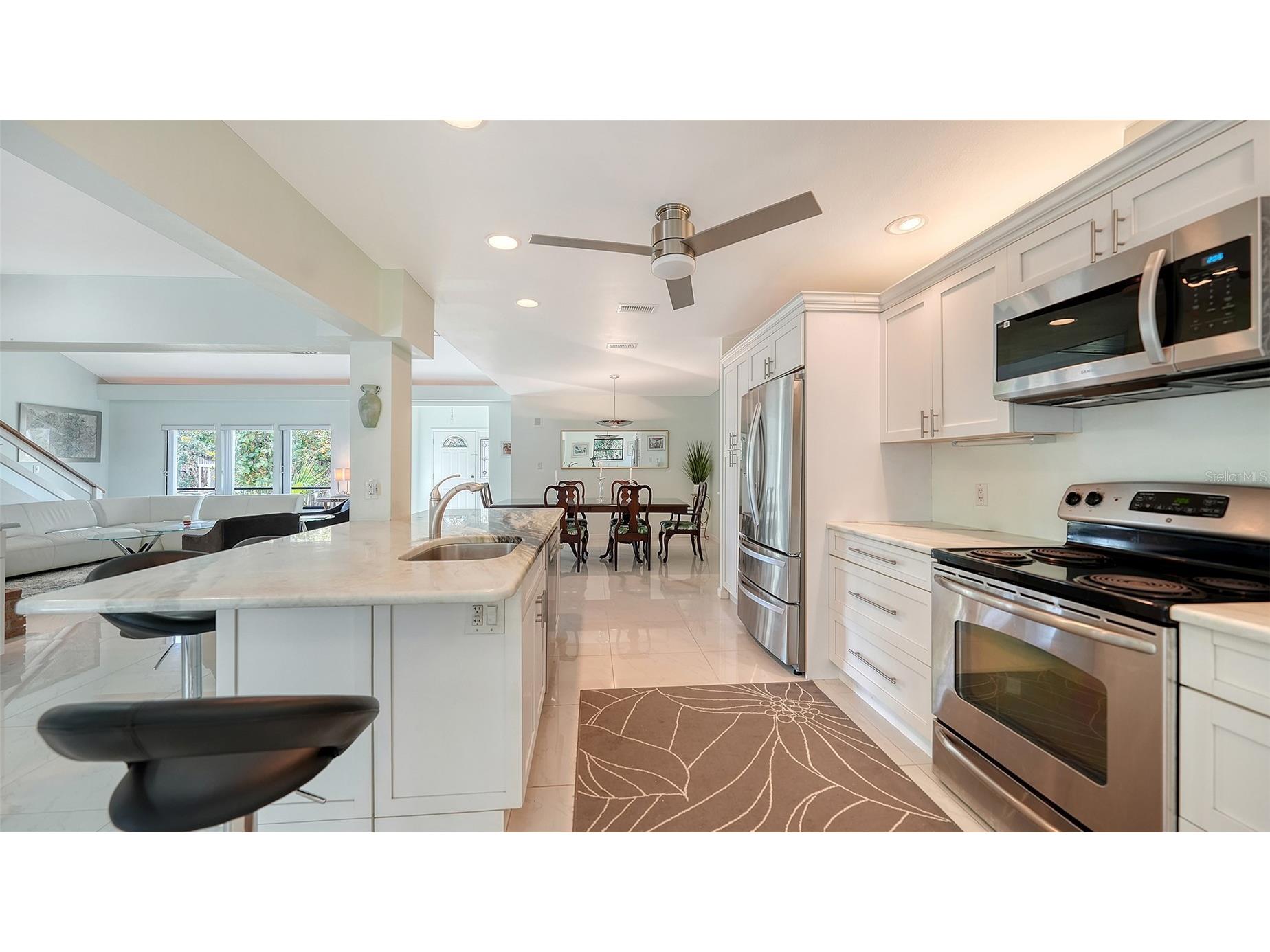 5324 Siesta Court Sarasota FL 34242 A4682581 image9