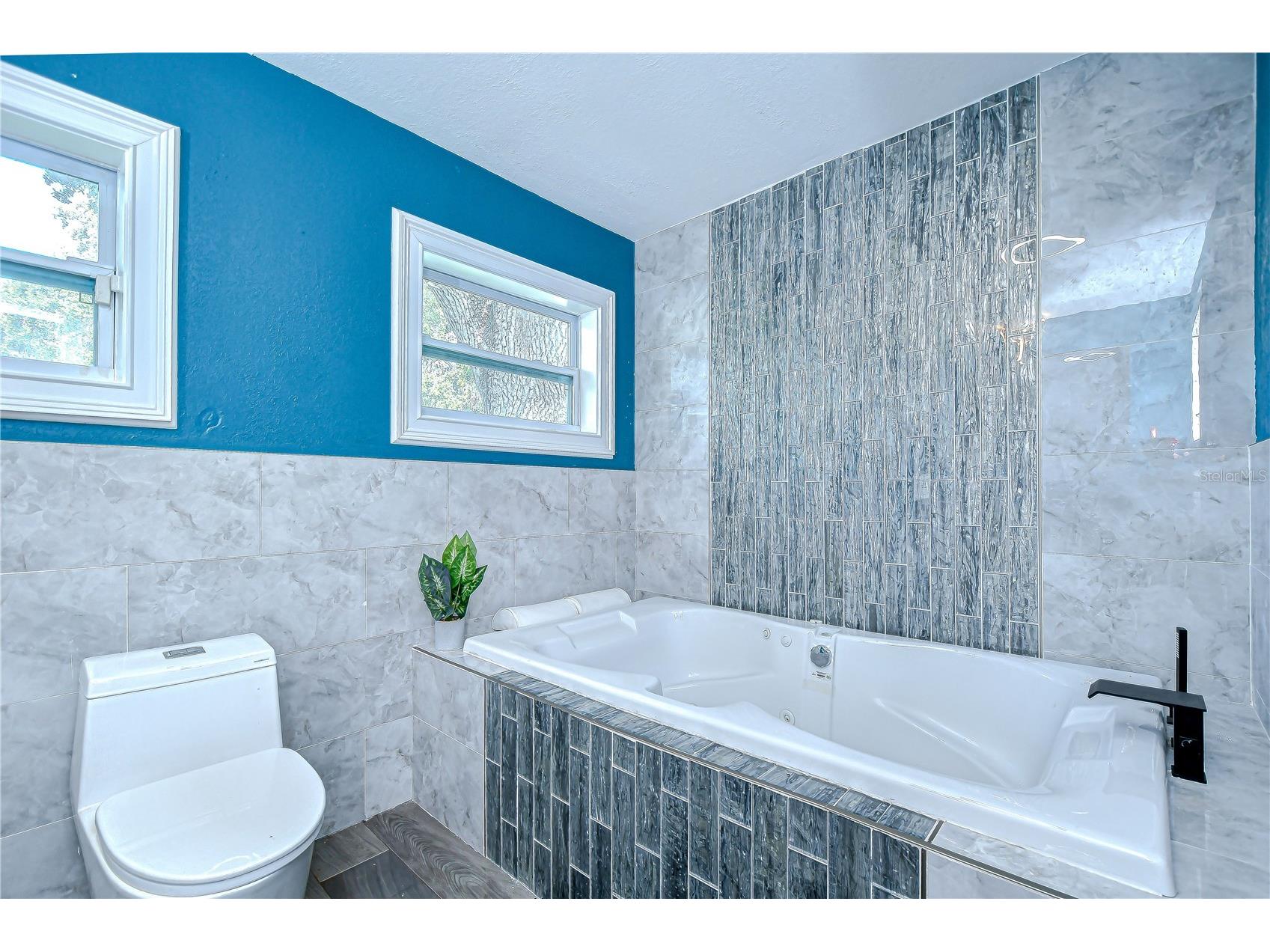 5325 8th Avenue S Gulfport FL 33707 TB8513648 image21
