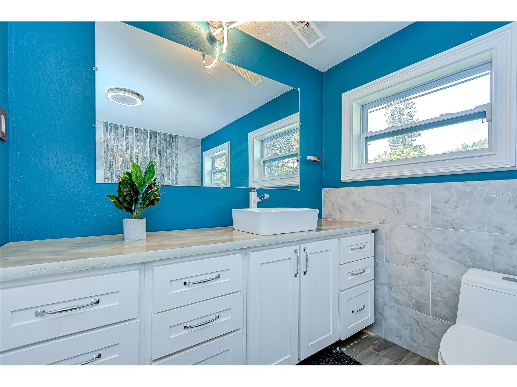 5325 8th Avenue S Gulfport FL 33707 TB8513648 image22