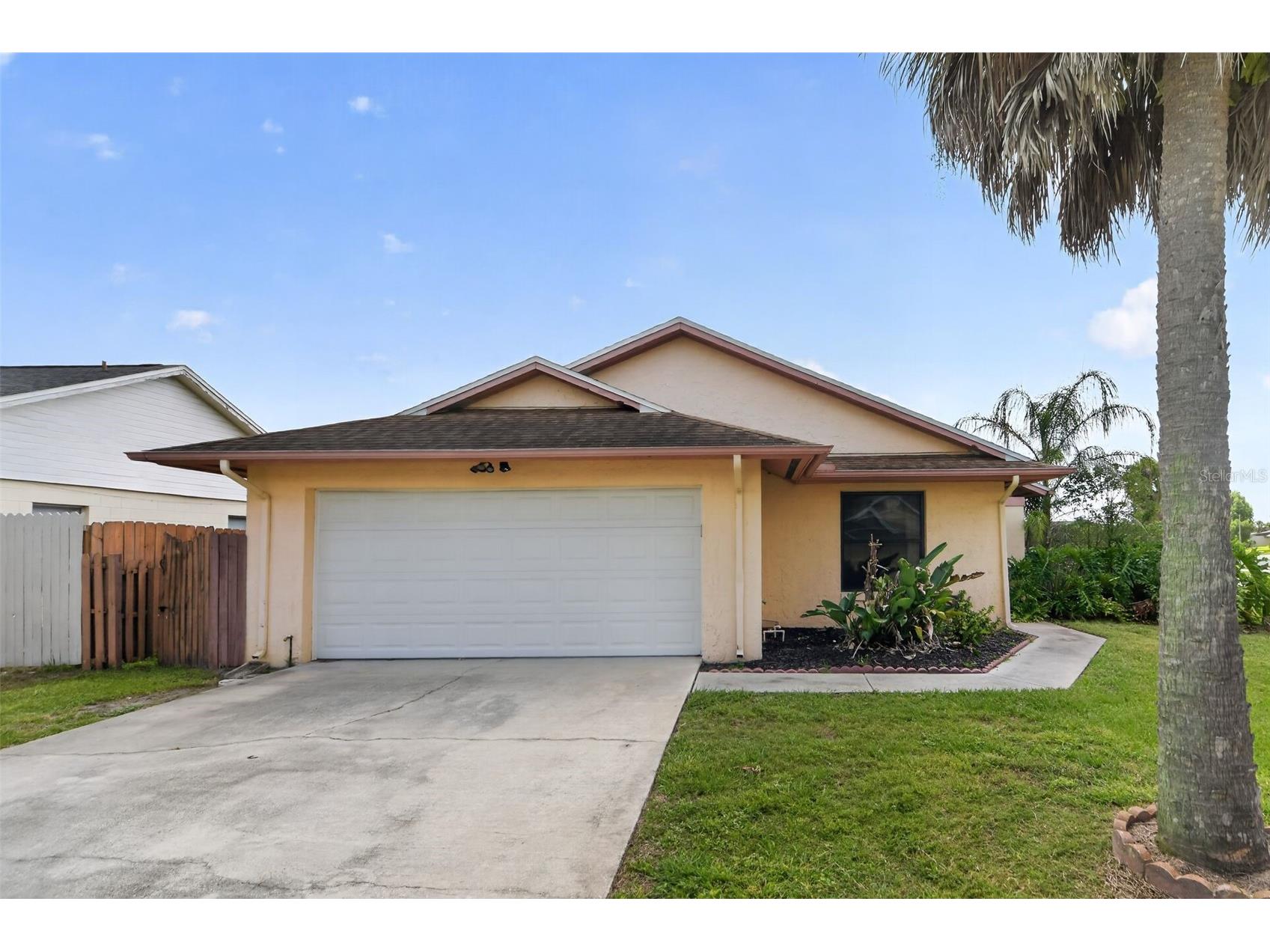 5325 Barefoot Path Kissimmee FL 34746 O6407384 image1