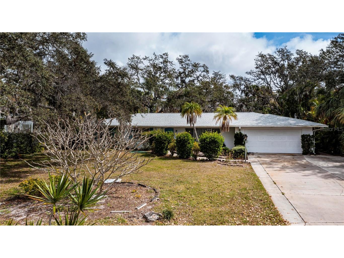 5325 Carmilfra Drive Sarasota FL 34231 C7471527 image1