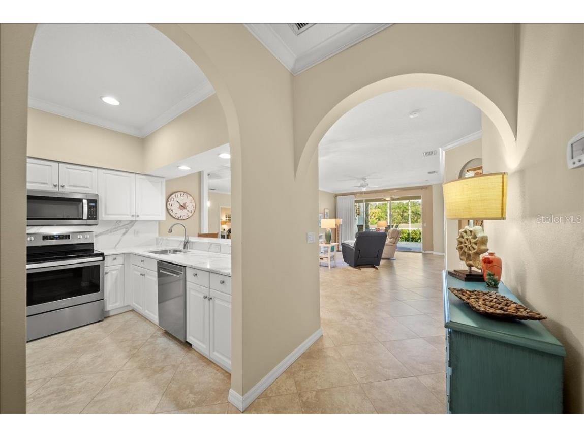 5325 Chase Oaks Drive Sarasota FL 34241 A4663513 image8