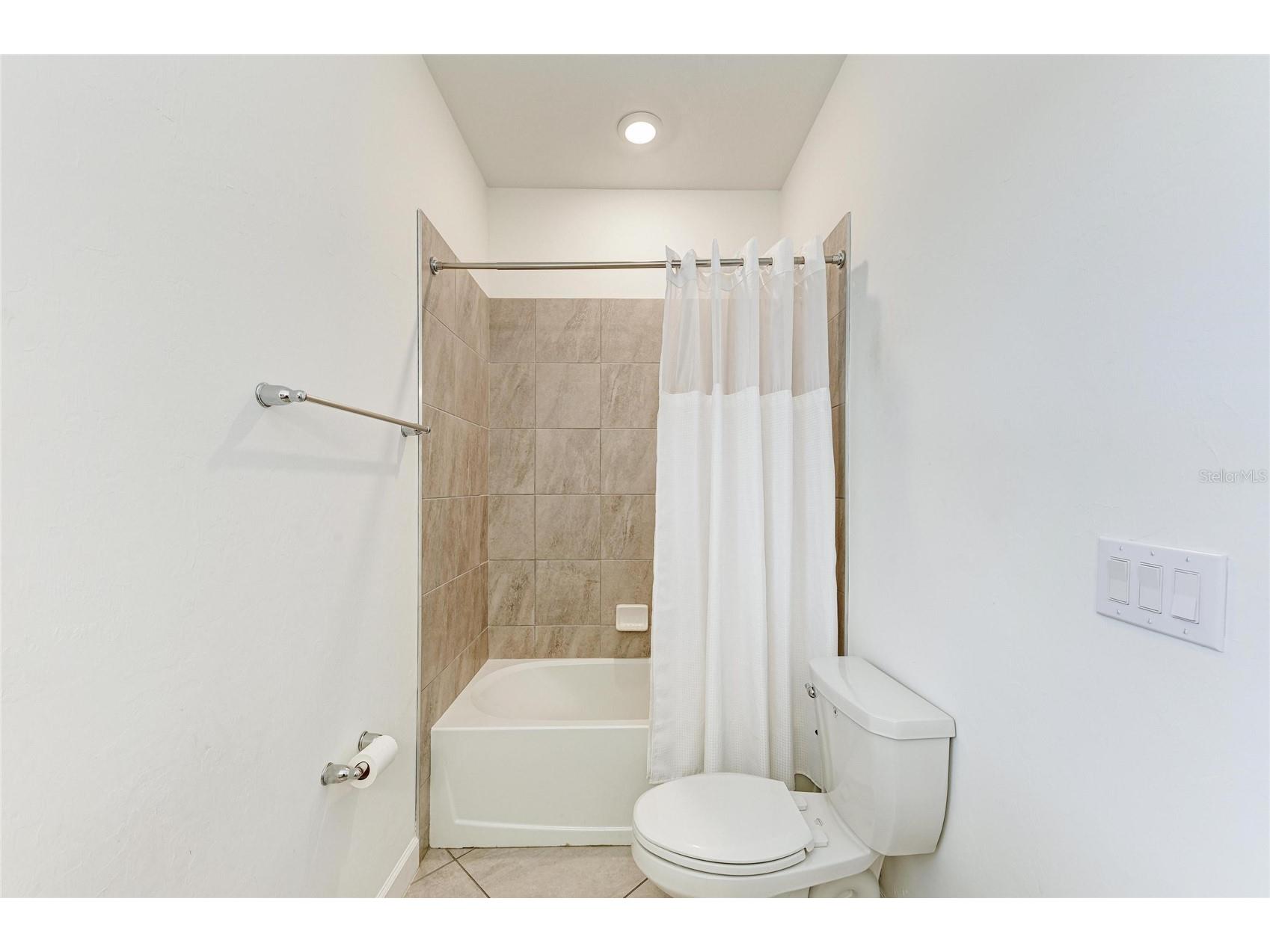 5325 Coral Reef Way Bradenton FL 34211 A4693418 image24