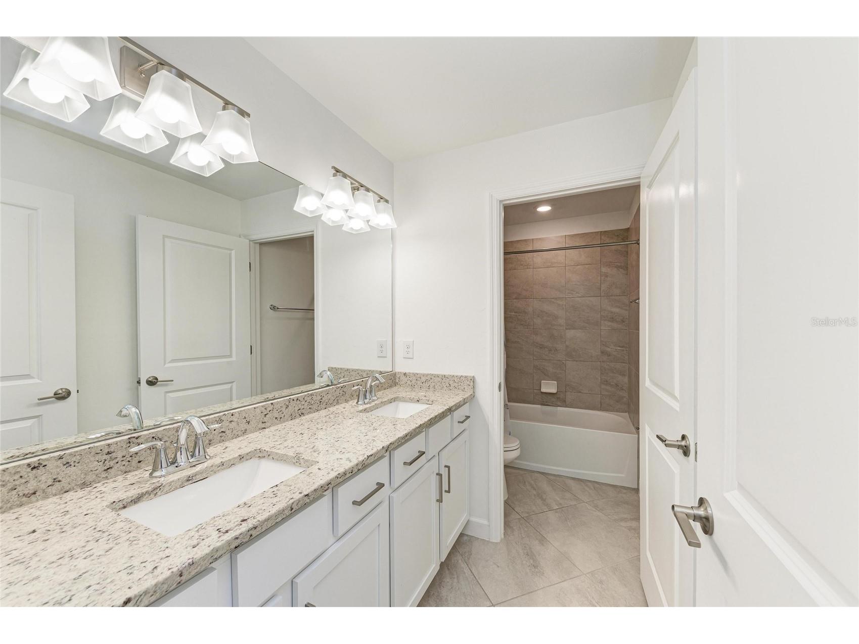 5325 Coral Reef Way Bradenton FL 34211 A4693418 image41