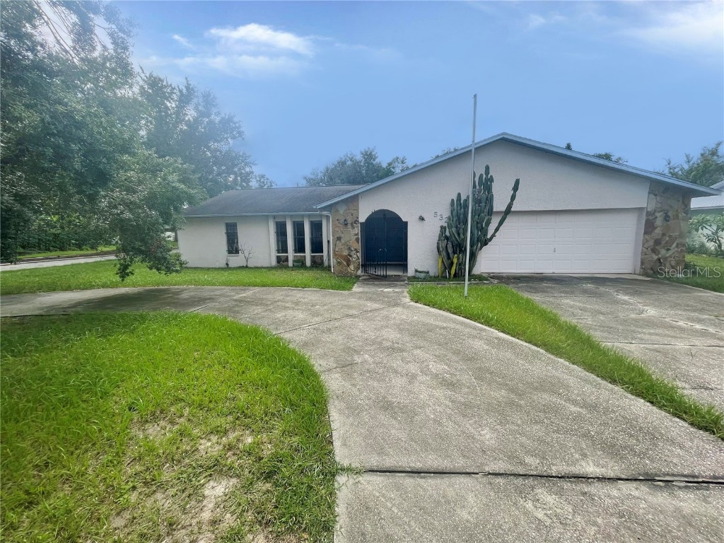 5325 Creekmur Drive Lakeland FL 33812 TB8427105 image1