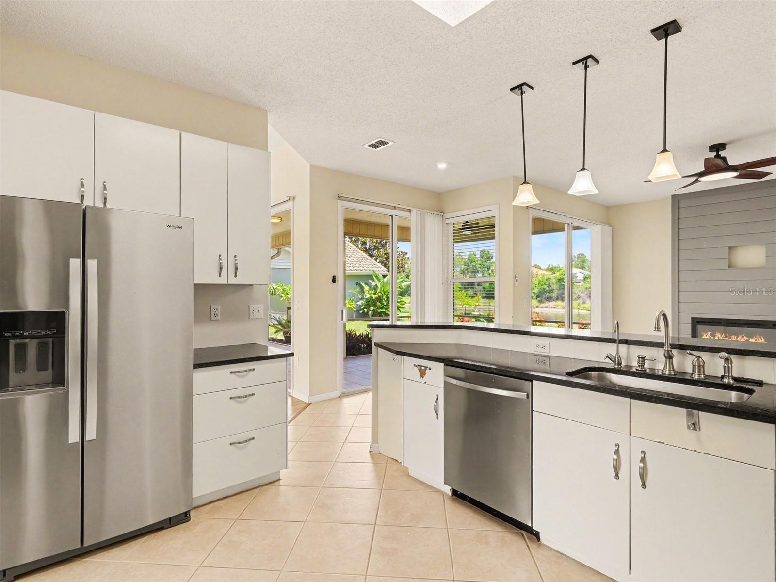 5325 Gardens Dr Sarasota FL 34243 TB8529419 image13