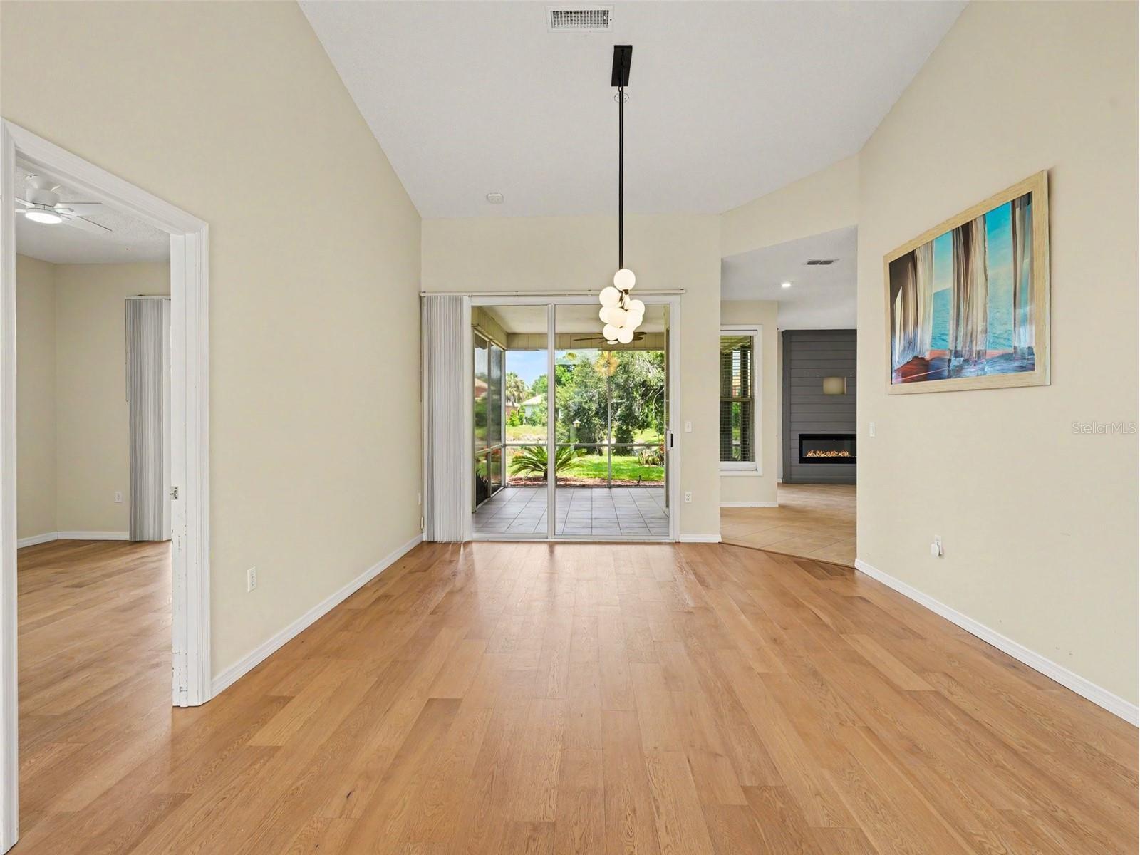 5325 Gardens Dr Sarasota FL 34243 TB8529419 image18