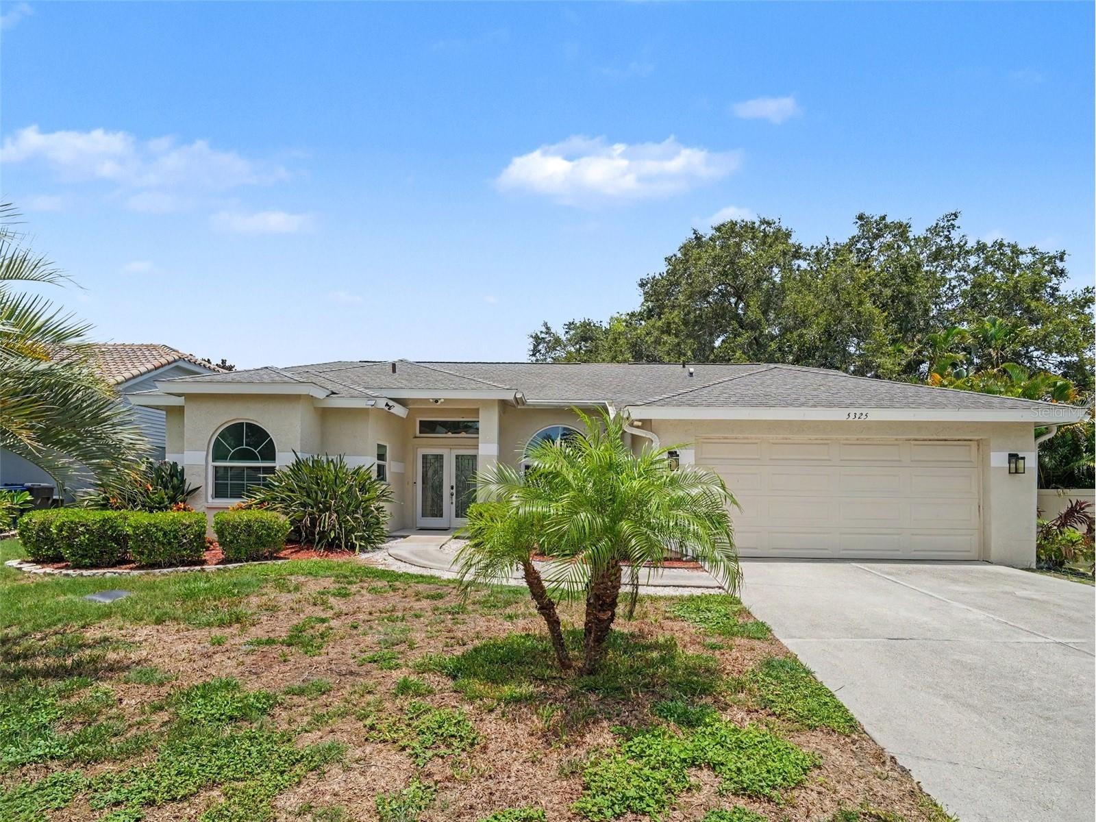 5325 Gardens Dr Sarasota FL 34243 TB8529419 image2