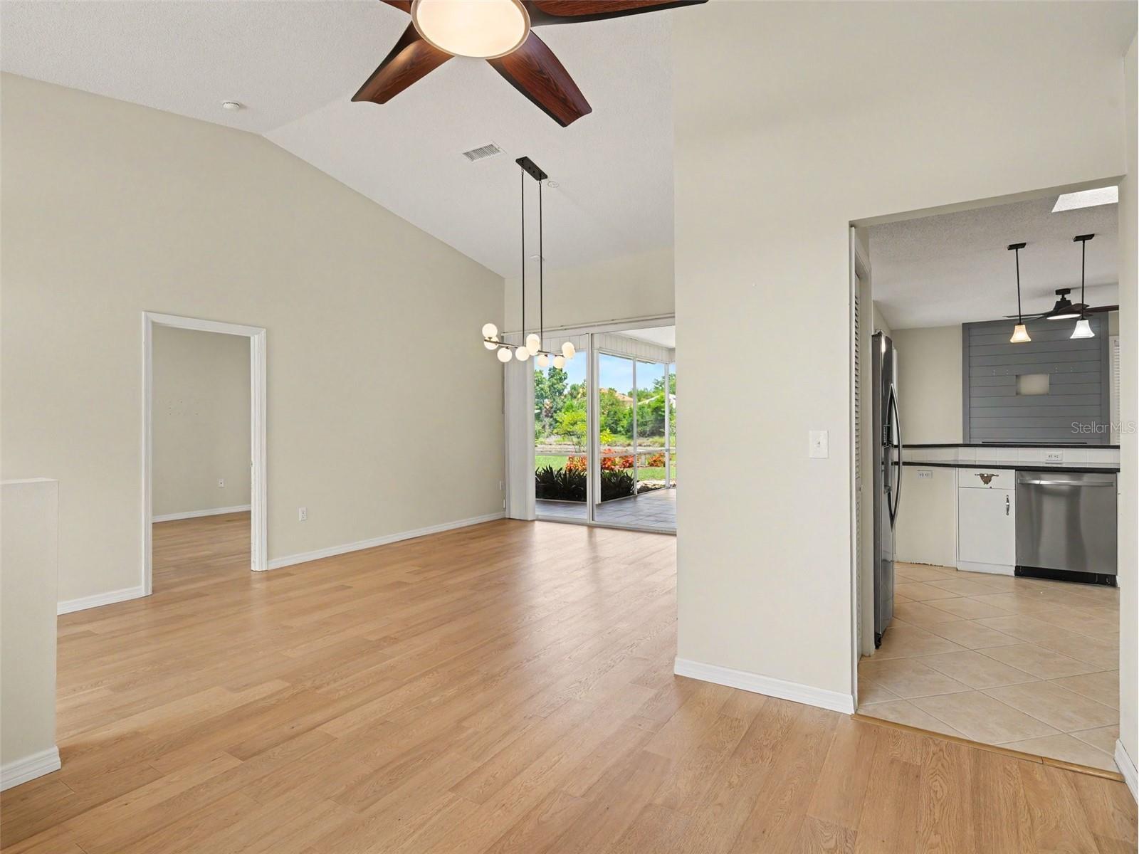 5325 Gardens Dr Sarasota FL 34243 TB8529419 image20