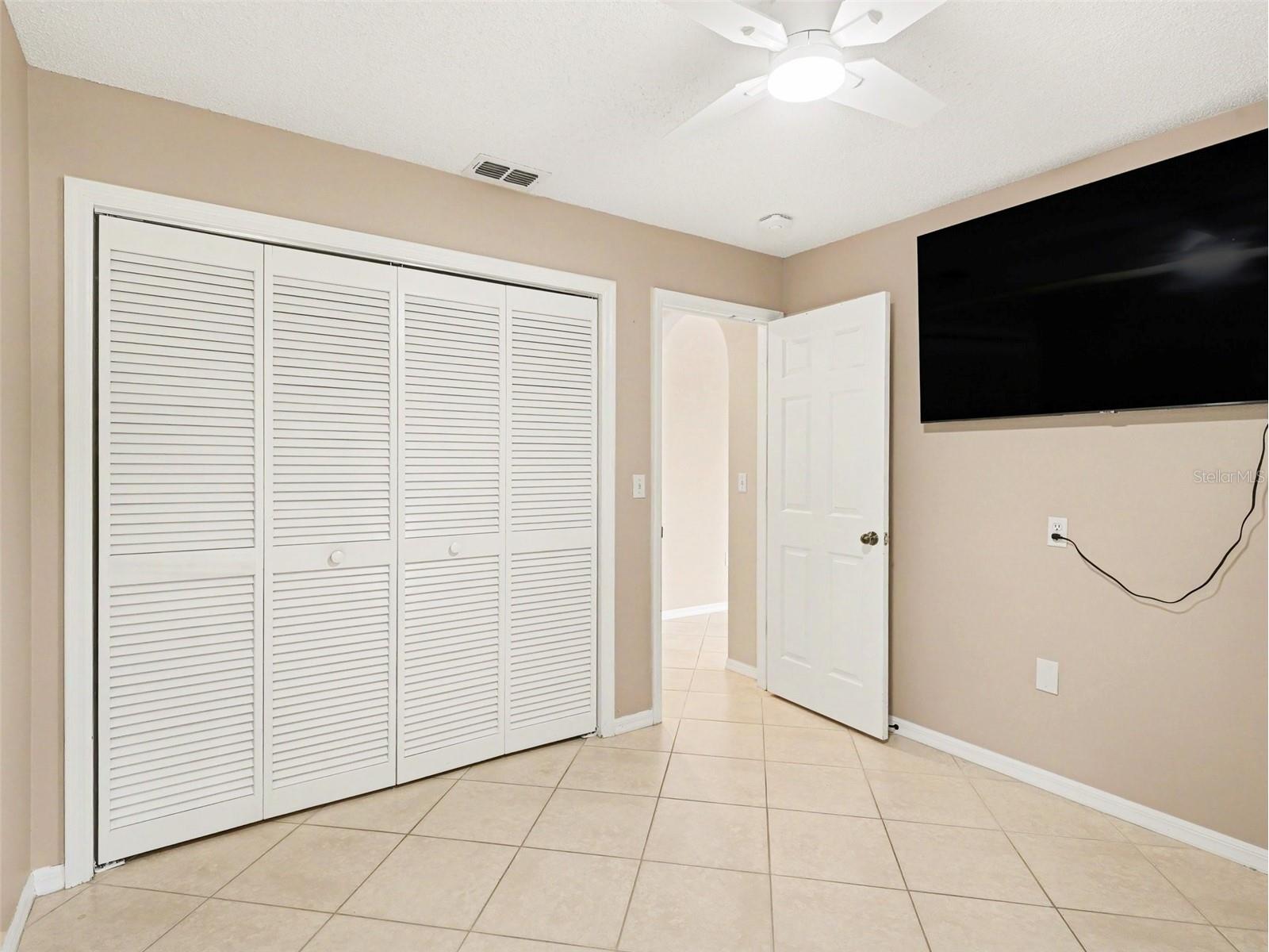 5325 Gardens Dr Sarasota FL 34243 TB8529419 image27