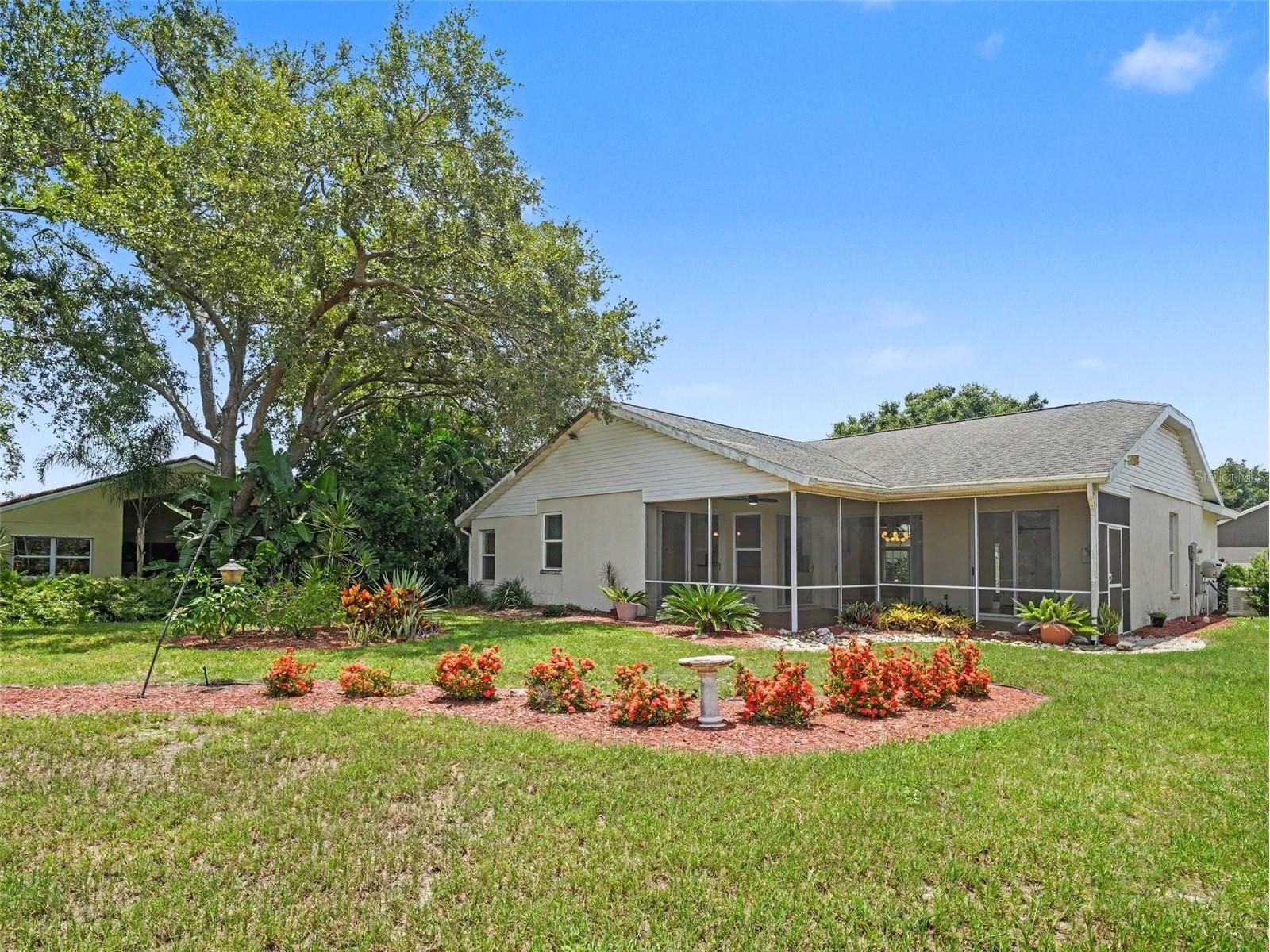 5325 Gardens Dr Sarasota FL 34243 TB8529419 image32