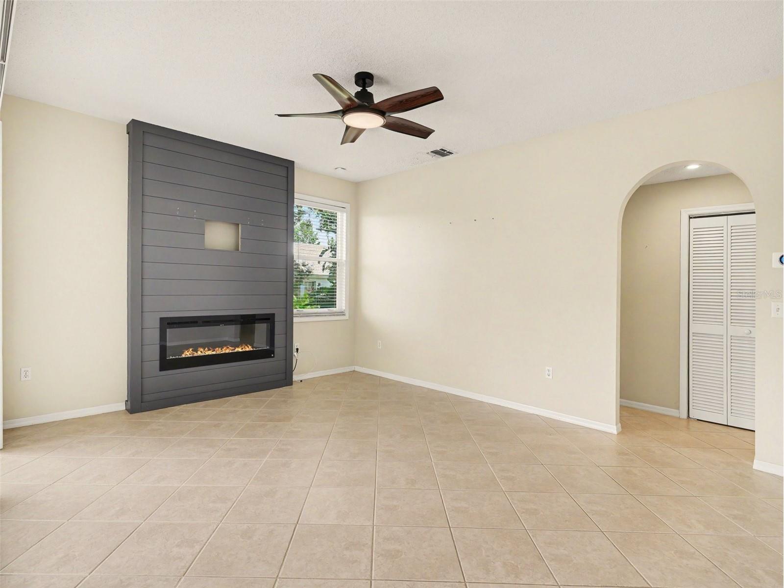 5325 Gardens Dr Sarasota FL 34243 TB8529419 image6