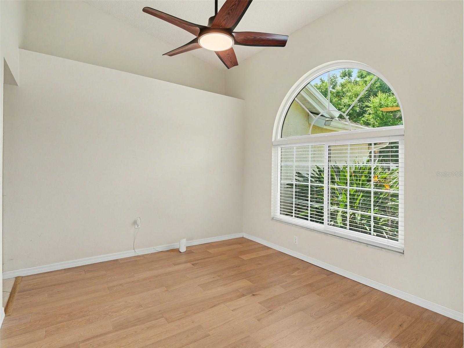 5325 Gardens Dr Sarasota FL 34243 TB8529419 image8