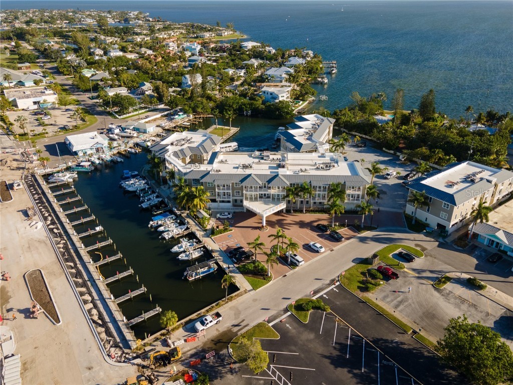 5325 Marina Drive #421 Holmes Beach FL 34217 - ANNA MARIA SOUND U8184983 image1