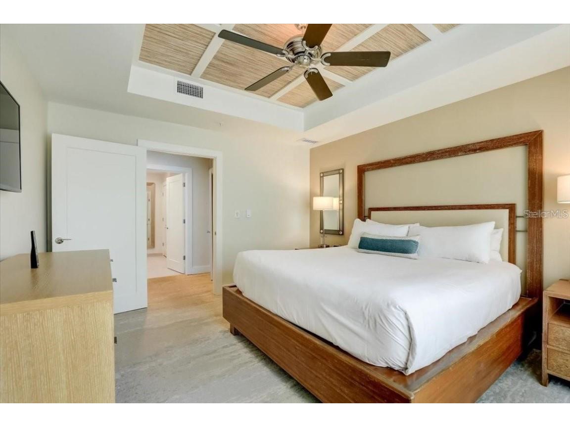 5325 Marina Drive #423 Holmes Beach FL 34217 - ANNA MARIA SOUND A4645975 image20