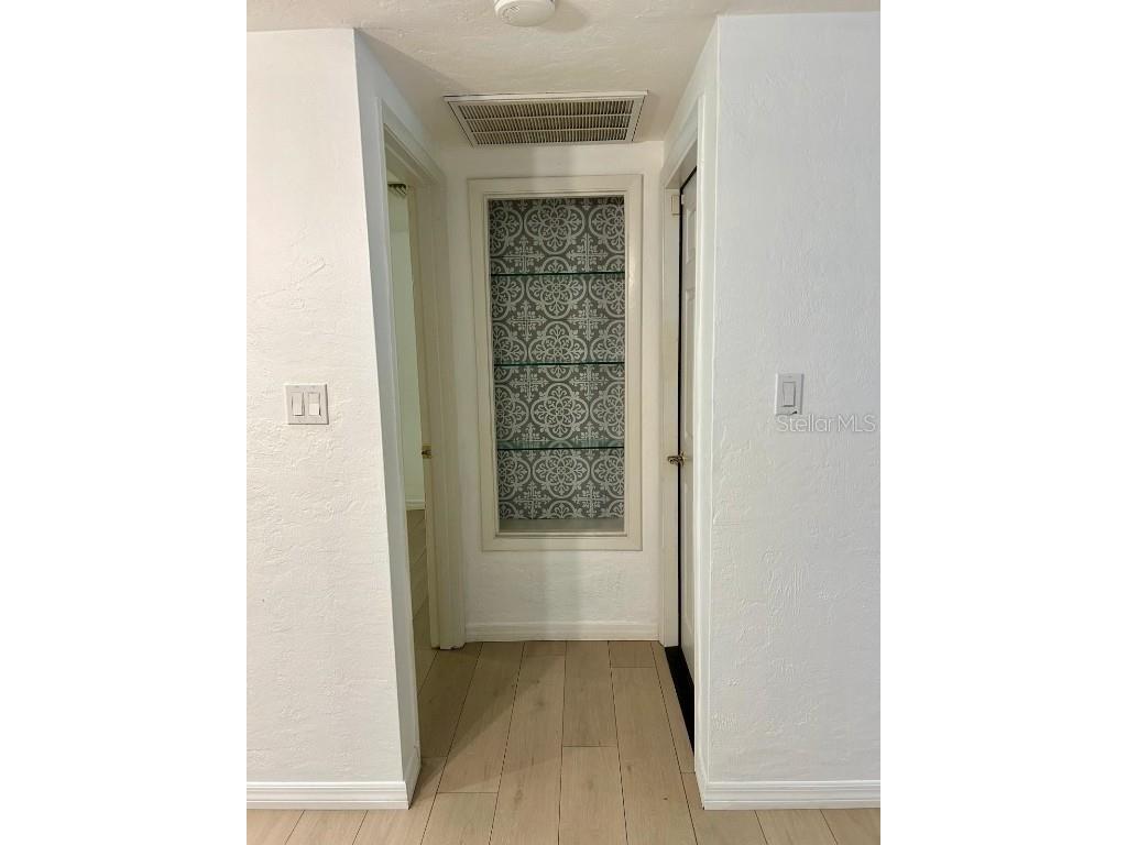 5325 Murdock Avenue Sarasota FL 34231 A4654592 image10