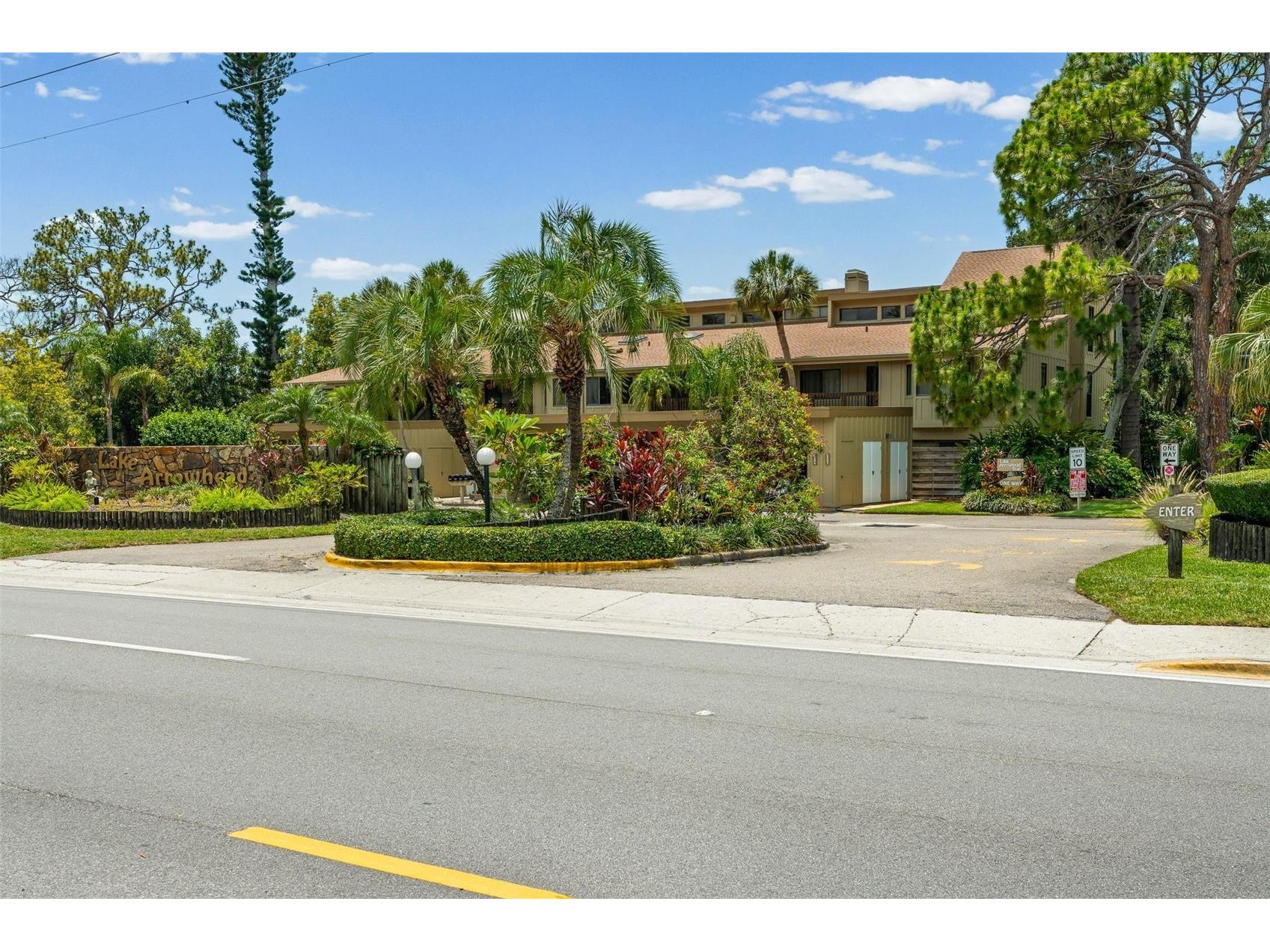 5326 Lake Arrowhead Trail #7 Sarasota FL 34231 A4697122 image5