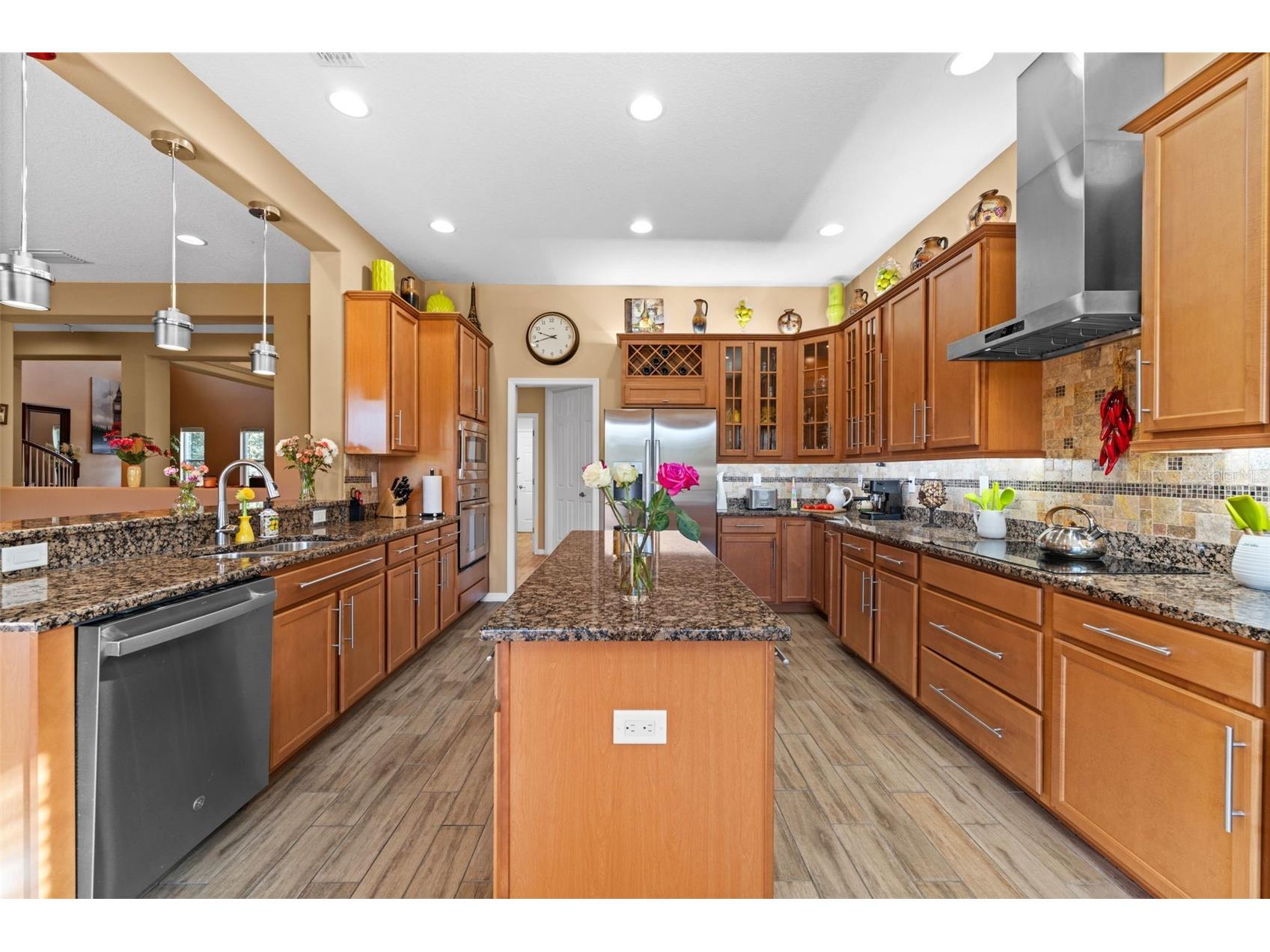 5326 Napa Drive Sarasota FL 34243 A4687170 image11