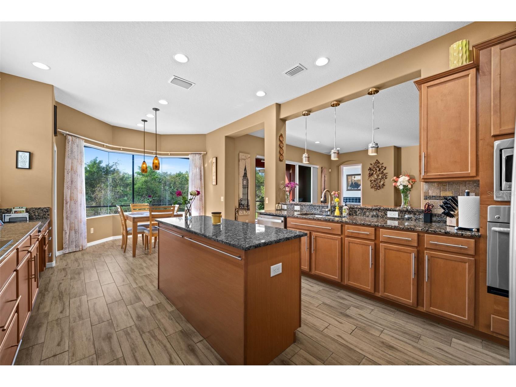 5326 Napa Drive Sarasota FL 34243 A4687170 image12