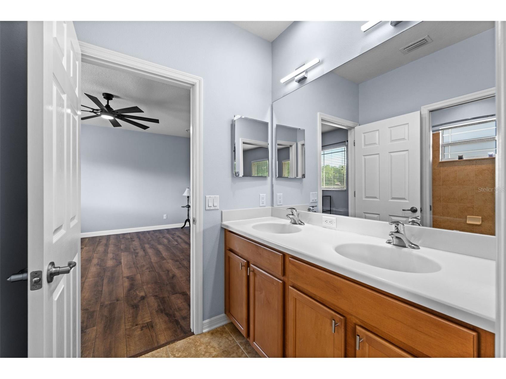 5326 Napa Drive Sarasota FL 34243 A4687170 image37