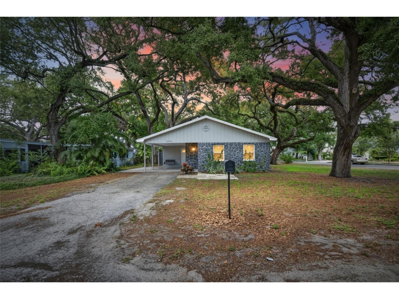 5326 S Russell Street Tampa FL 33611 TB8515053 image2