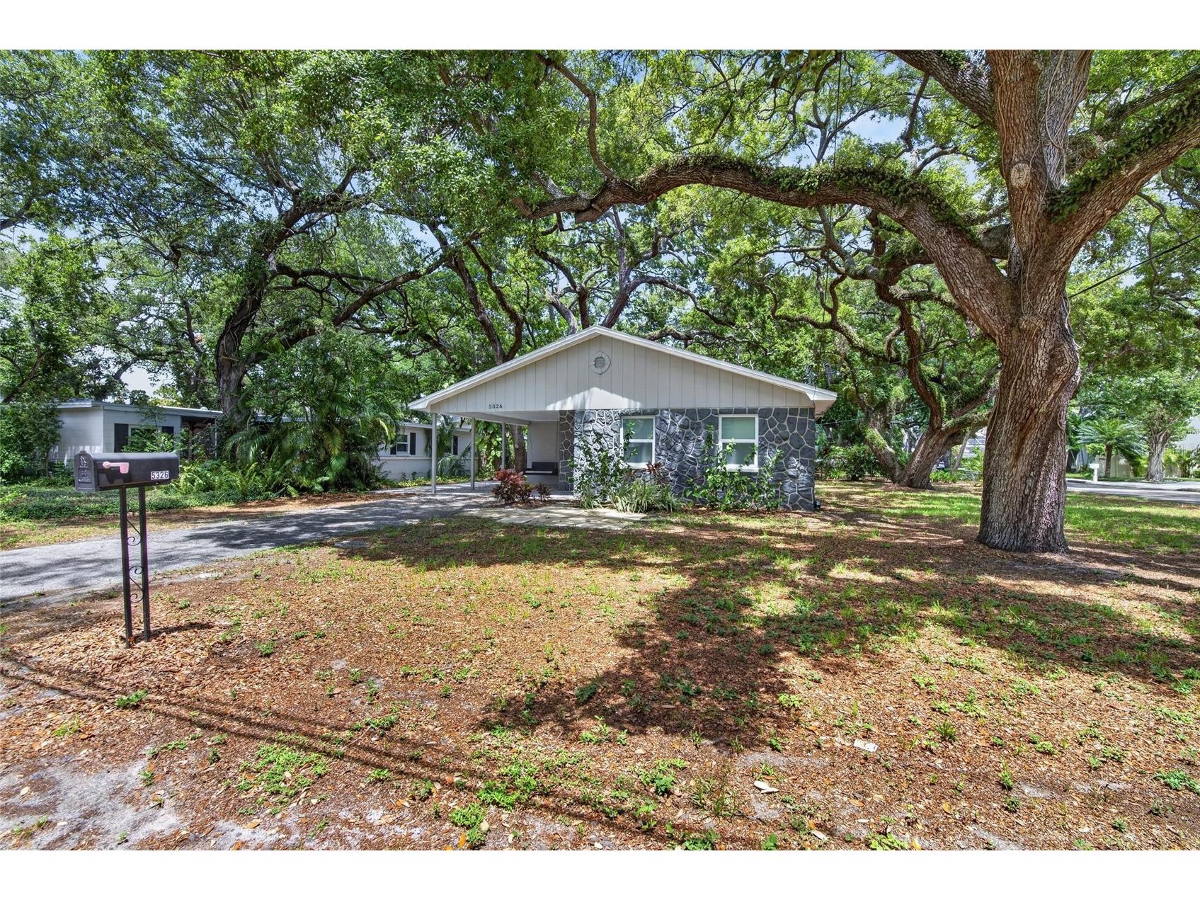 5326 S Russell Street Tampa FL 33611 TB8515053 image3