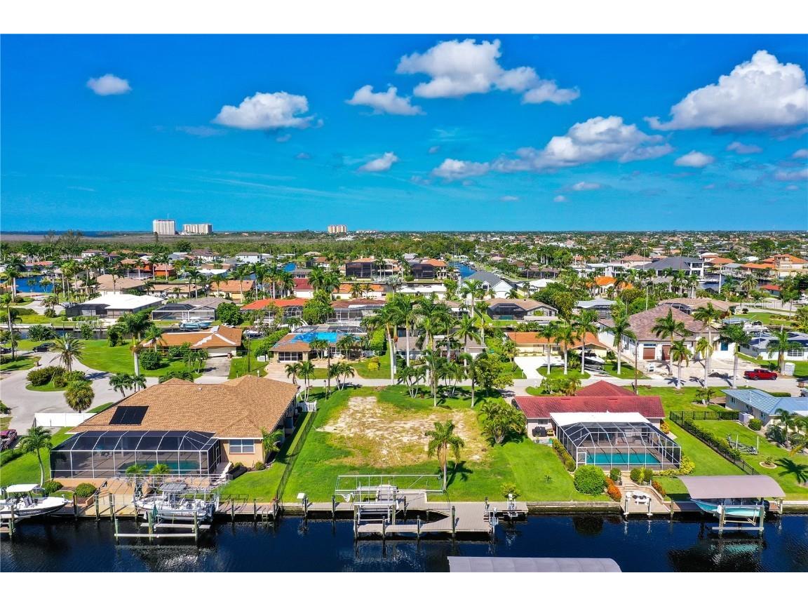 5327 Baypoint Court Cape Coral FL 33904 A4648046 image1